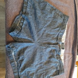 Old Navy everyday short